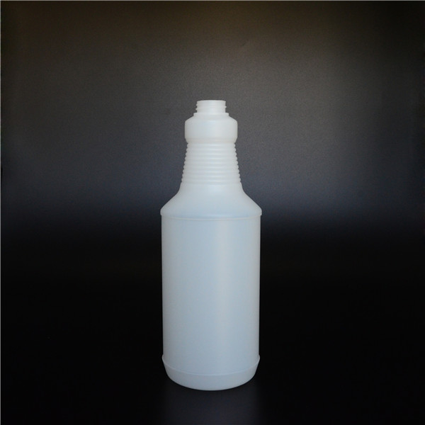 Plastic Spray Bottles for Cleaning Solutions Empty Heavy Duty Sprayer Bottle Bleach Vinegar Rubbing Alcohol Safe