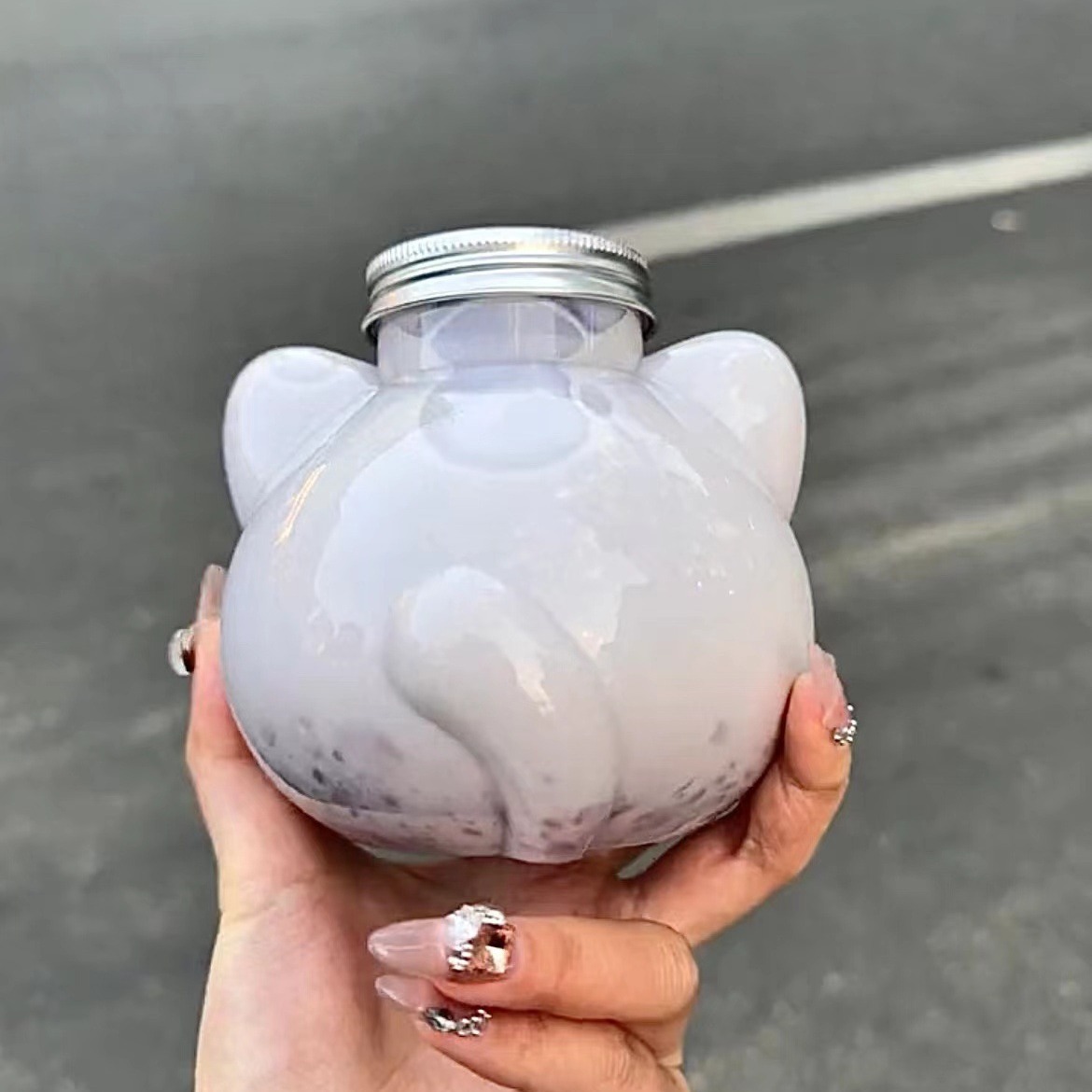 550ml Kawaii Animal Cat Shaped Water Bottle Plastic Juice Bottles for Milk Coffee With Aluminium Lid