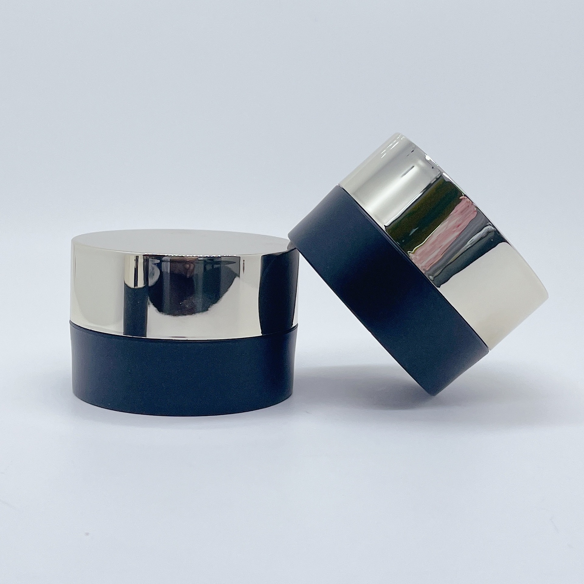 Luxury matte black face cream jar customize logo Cosmetic body lotion Jars packaging With Gold Lids 150ml 200ml 250ml 300ml