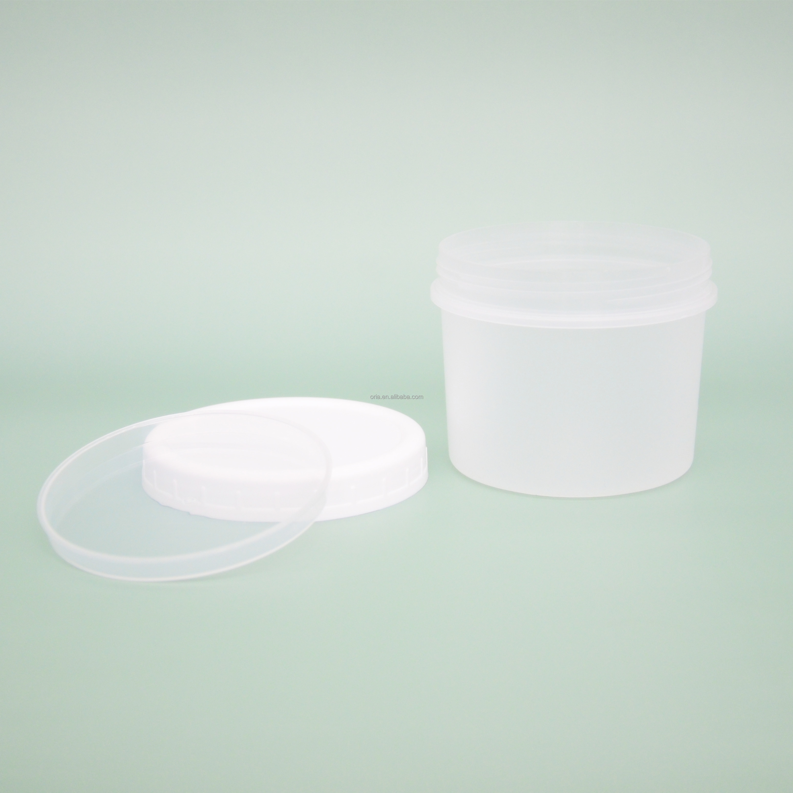 4oz 8oz Luxury Empty OEM Cosmetic Containers Biodegradable Cosmetic Packaging Plastic Cream Jar with gold lid