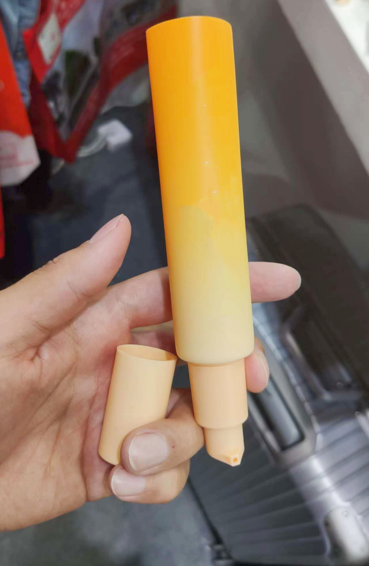 30ml 50ml Cosmetic Plastic Tube Packaging Sunscreen Lotion Liquid Foundation Isolation BB Cream Serum Eye cream tube with pump