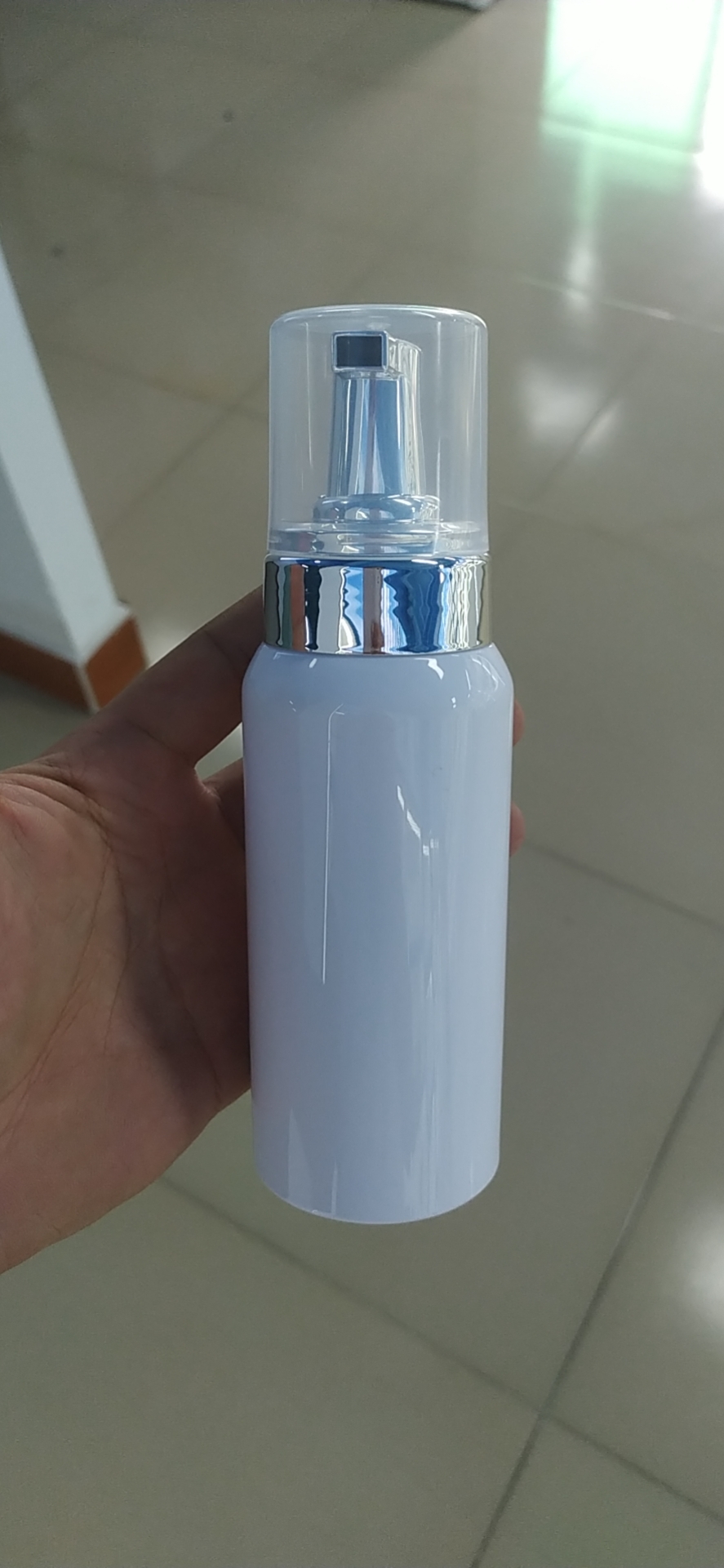 250ml 8oz plastic foaming soap bottle with Silver pump 42mm neck size