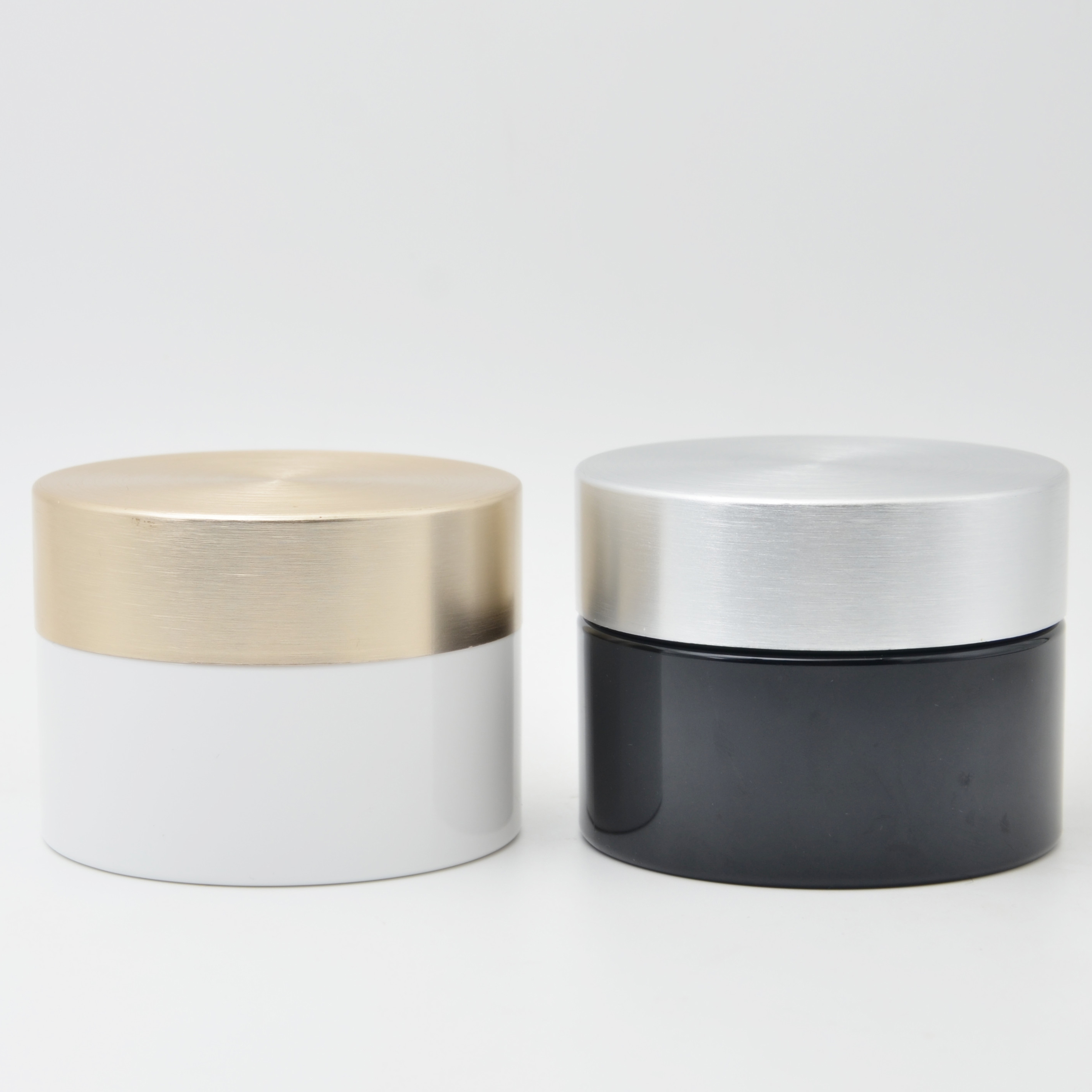 Luxury matte black face cream jar customize logo Cosmetic body lotion Jars packaging With Gold Lids 150ml 200ml 250ml 300ml