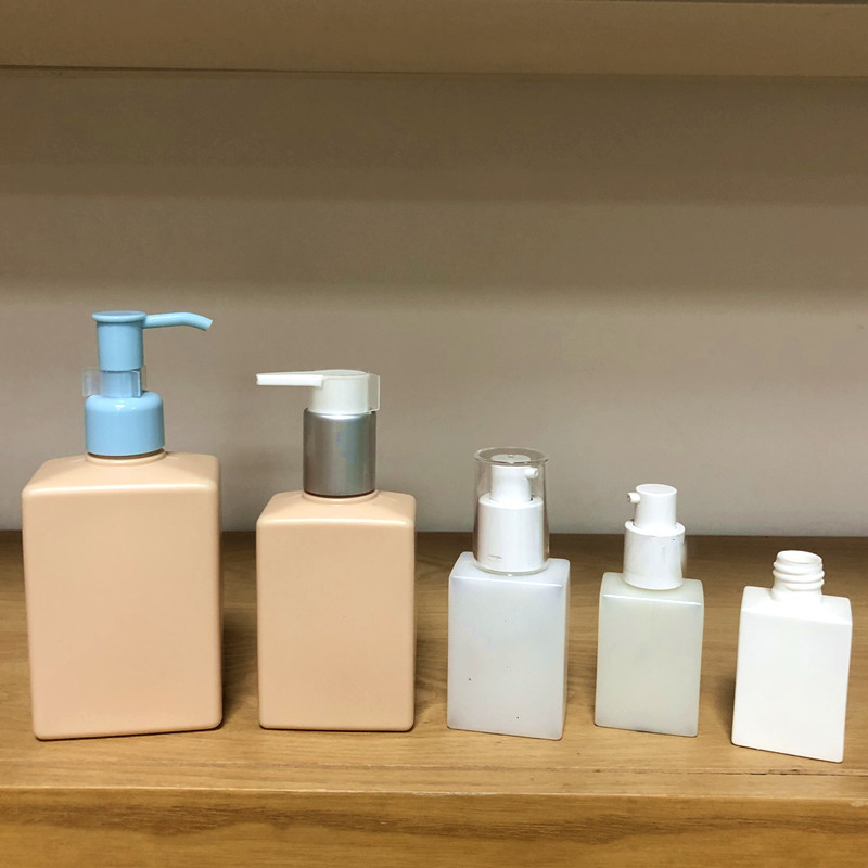 Luxury Shampoo Cream Bottle Customize Cosmetic Packaging 300ml 500ml Matte Soft Touch Pump Bottle Lotion Soap Liquid Container