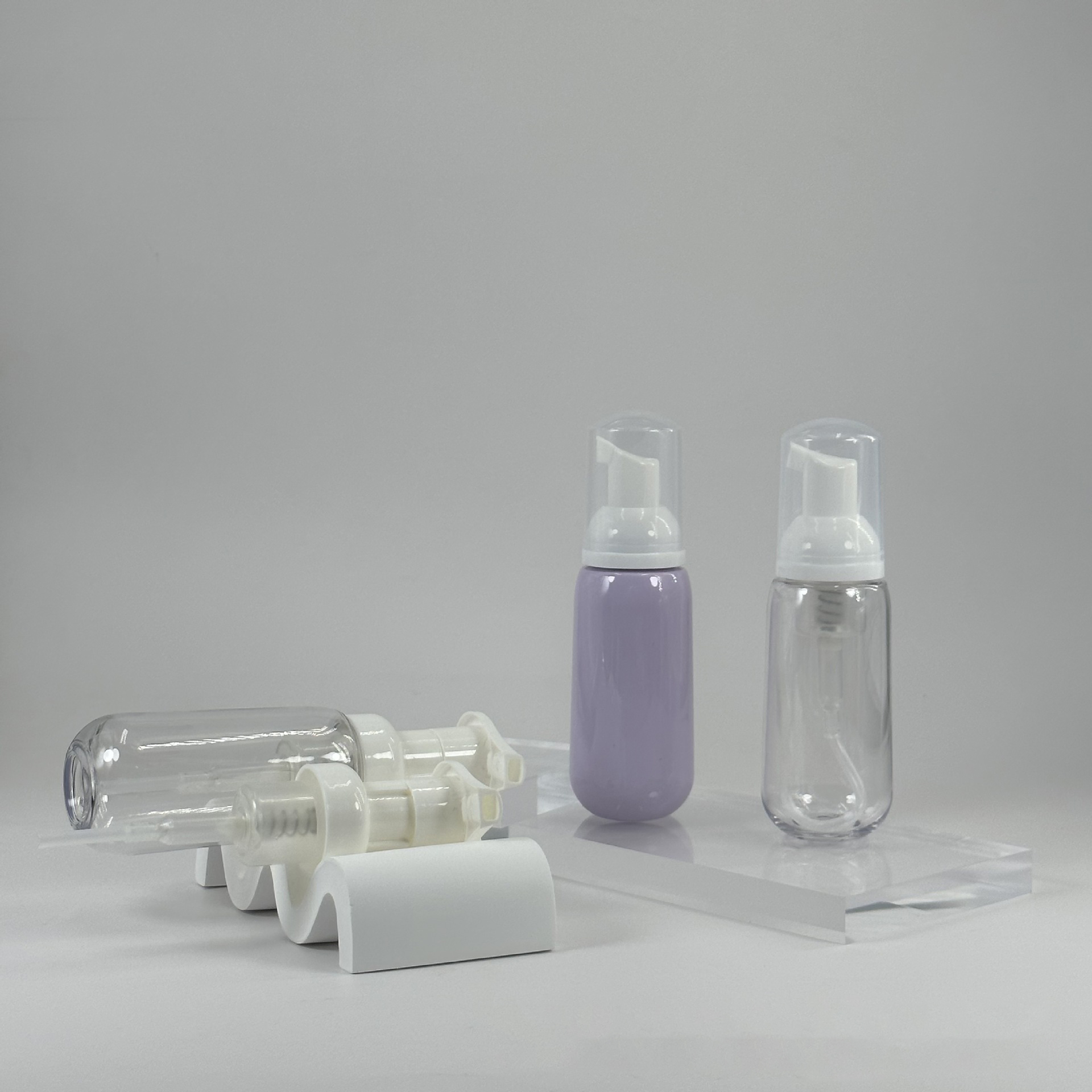 Customize Cosmetic Facial Cleanser Mousse 100ml 150ml 200ml 250ml Clear White Plastic PET Liquid Soap Foam Pump Bottle Package