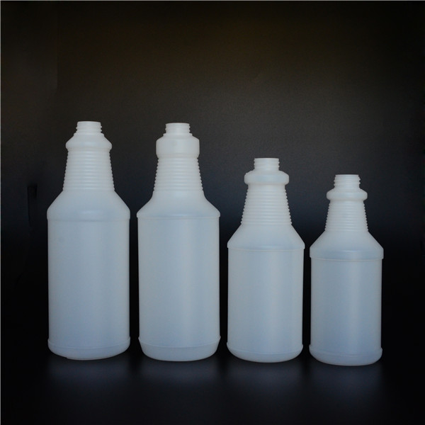 Plastic Spray Bottles for Cleaning Solutions Empty Heavy Duty Sprayer Bottle Bleach Vinegar Rubbing Alcohol Safe