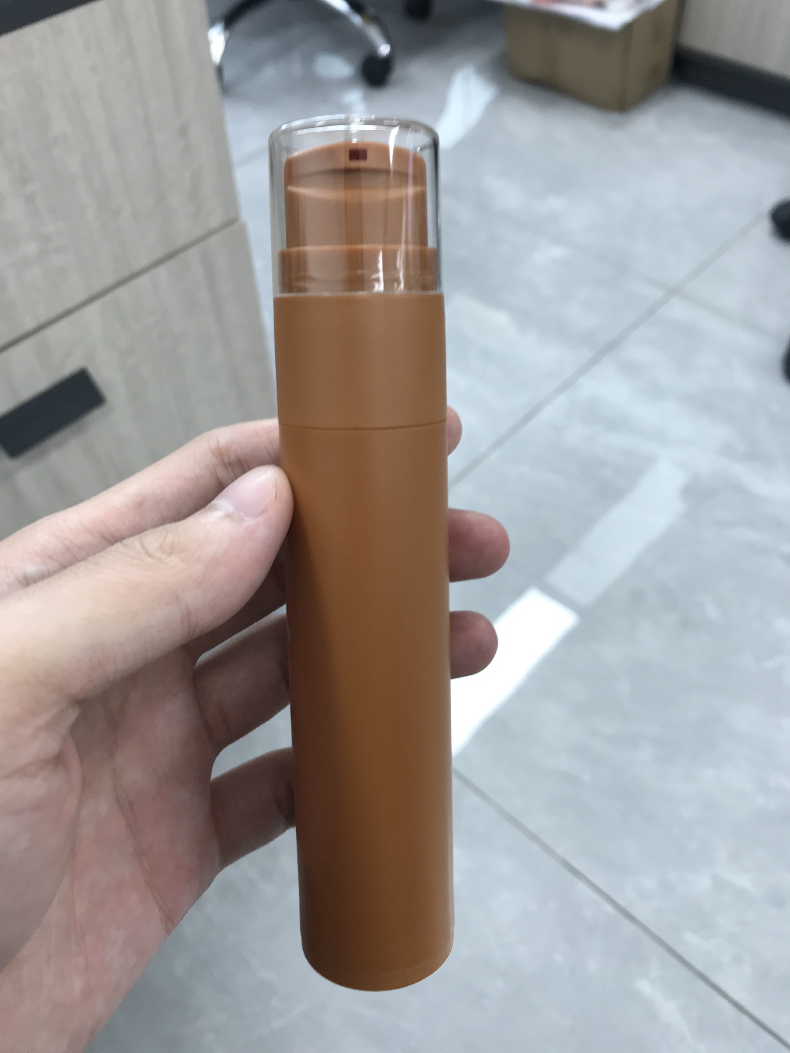 60ml/2oz Toothpaste Airless Pump Bottle Cosmetic Packaging Plastic Lotion Bottle with Body Spray Pump for Skin Care Packaging