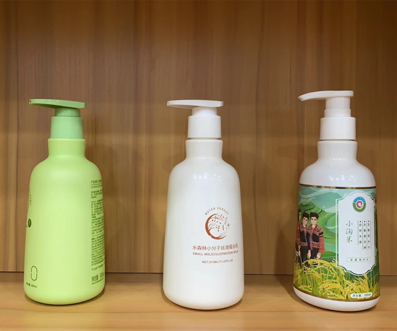 300ml & 500ml Fancy New Plastic Body Wash and Shampoo Bottles with Dispensing Top Pump Sprayer Screw Cap Design